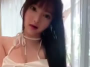 asia Huge Breasts ragazza Selfie Capezzoli impastare